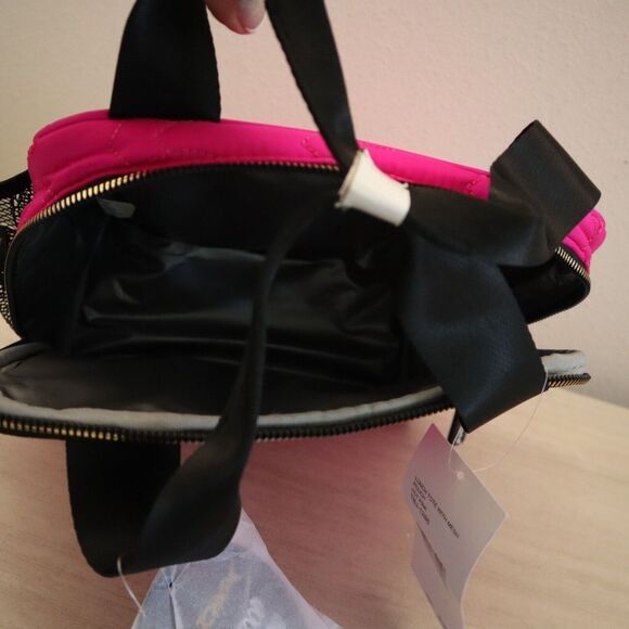 Betsey Johnson TBJ-1286 Hot Pink Insulated Lunch Tote W/Mesh Pouch - Picture 6 of 7